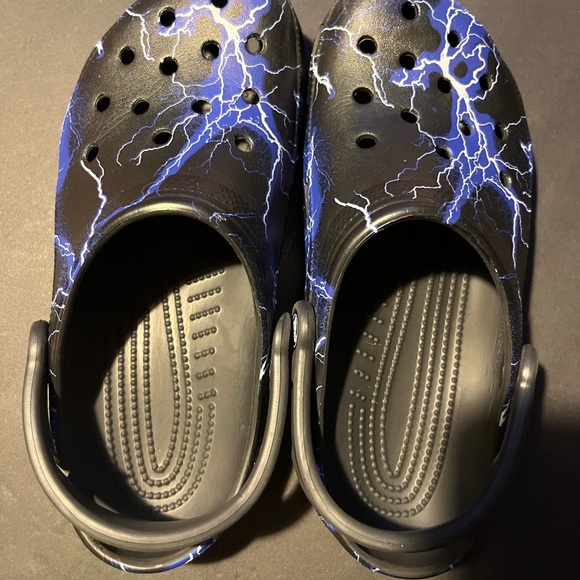 Lightning Pattern Clogs - Picture 12 of 13